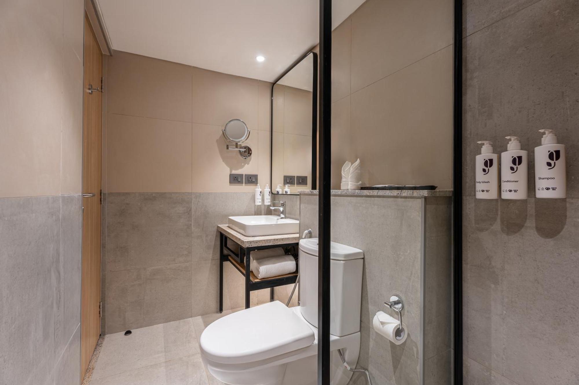 Park Inn & Suites By Radisson Thrissur East Fort Exteriör bild
