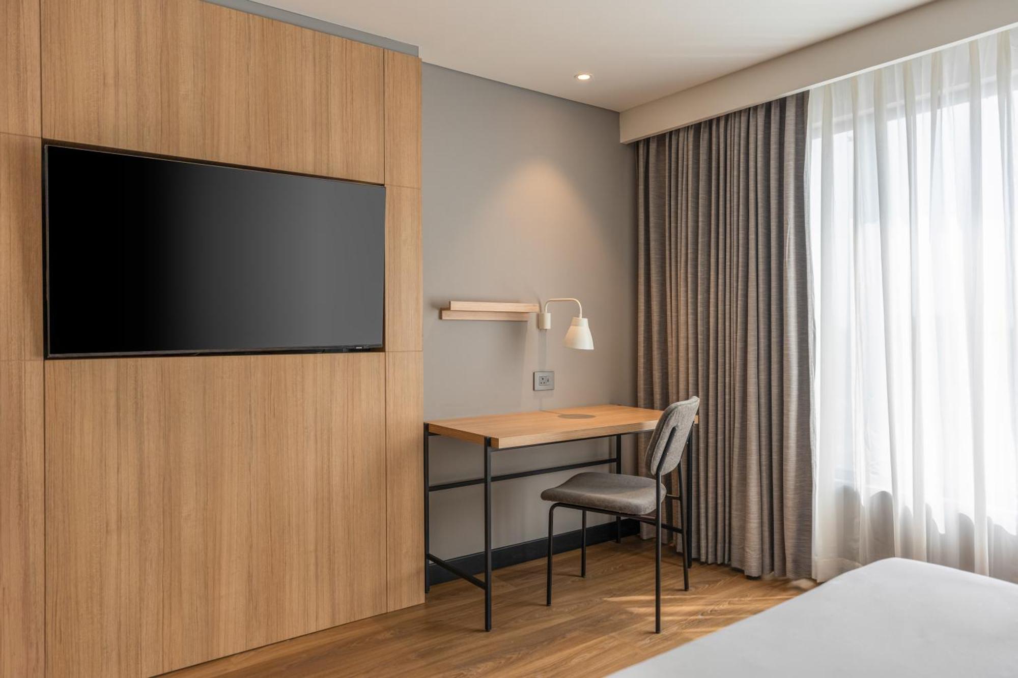 Park Inn & Suites By Radisson Thrissur East Fort Exteriör bild